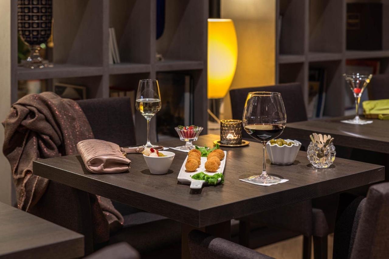 Palazzo Dipinto 4*