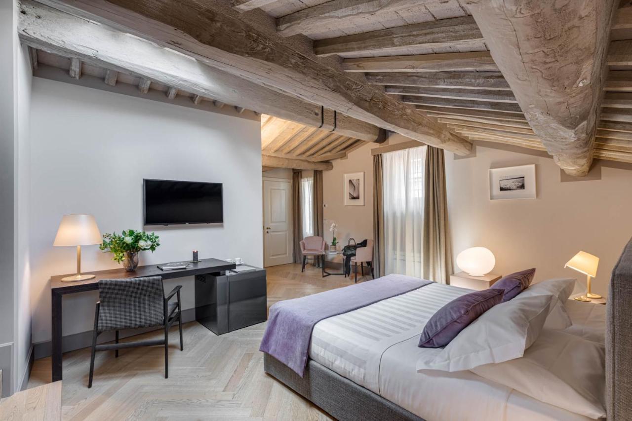 Palazzo Dipinto 4* Lucca