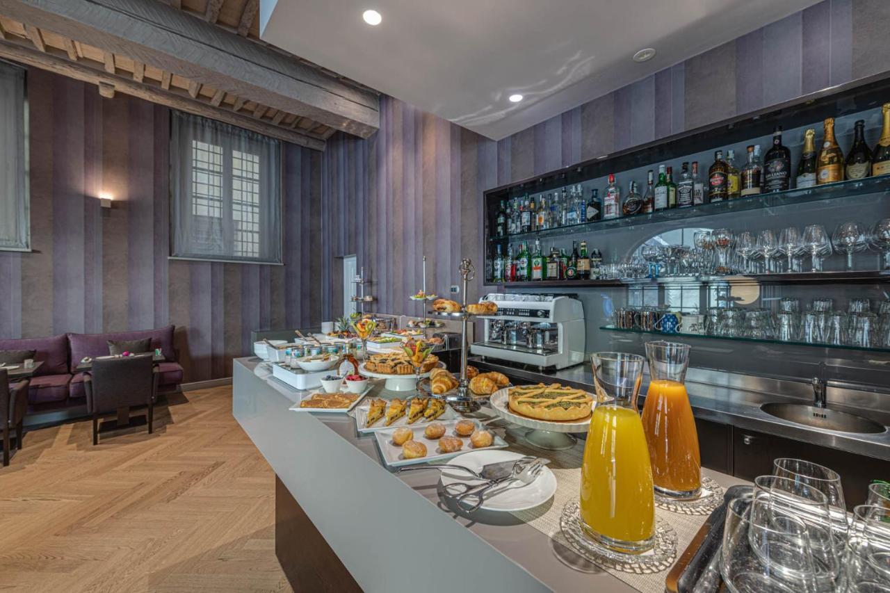 Palazzo Dipinto 4* Lucca